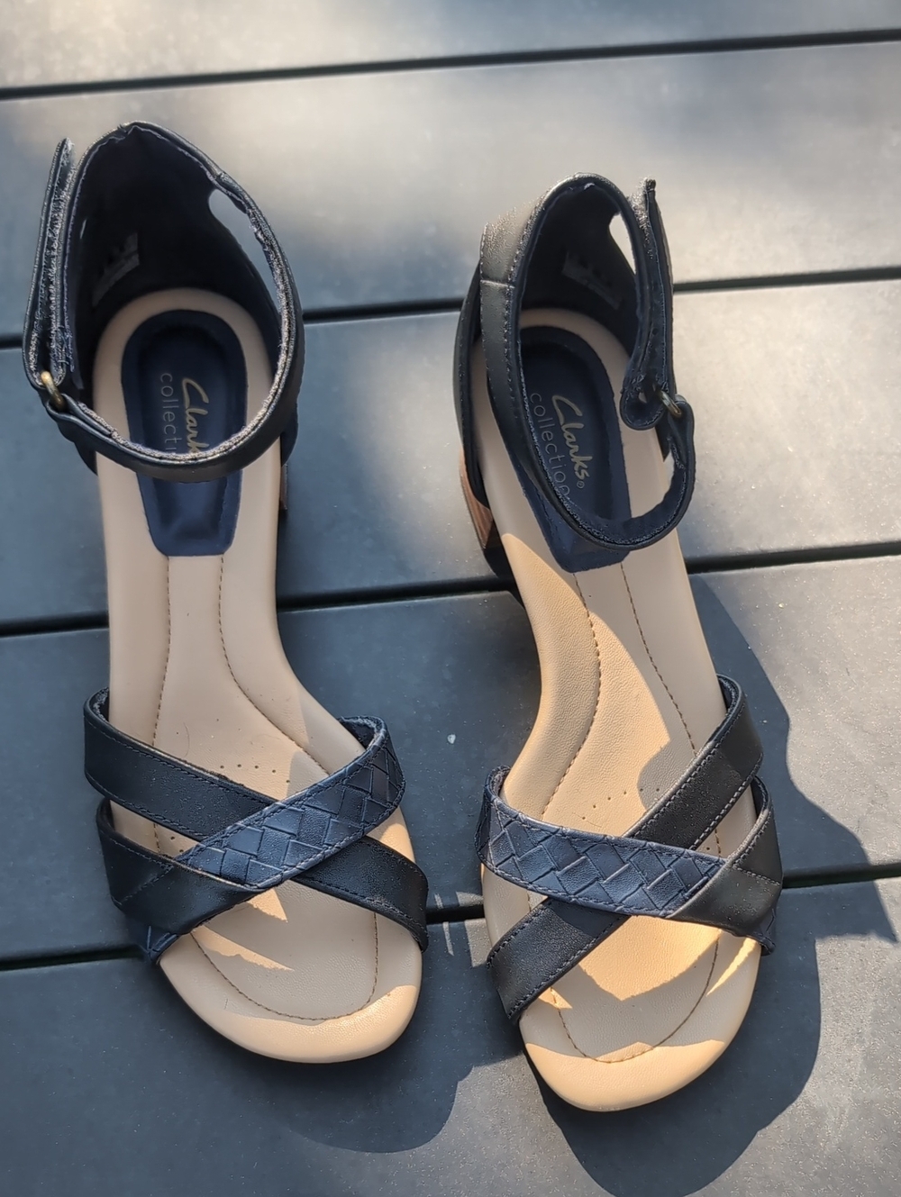 Clarks Navy Classic Ankle-Strap Sandals Size 8